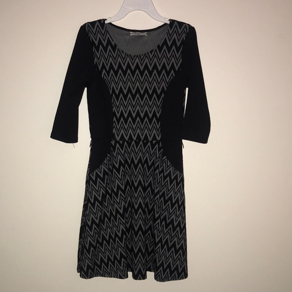 Black Dress - Picture 1 of 1